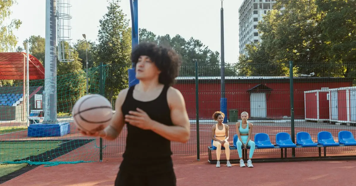 Comment les dernières actualités influencent le basketball