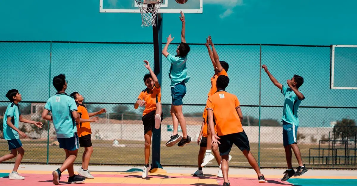 Le rôle des médias dans la promotion du basketball