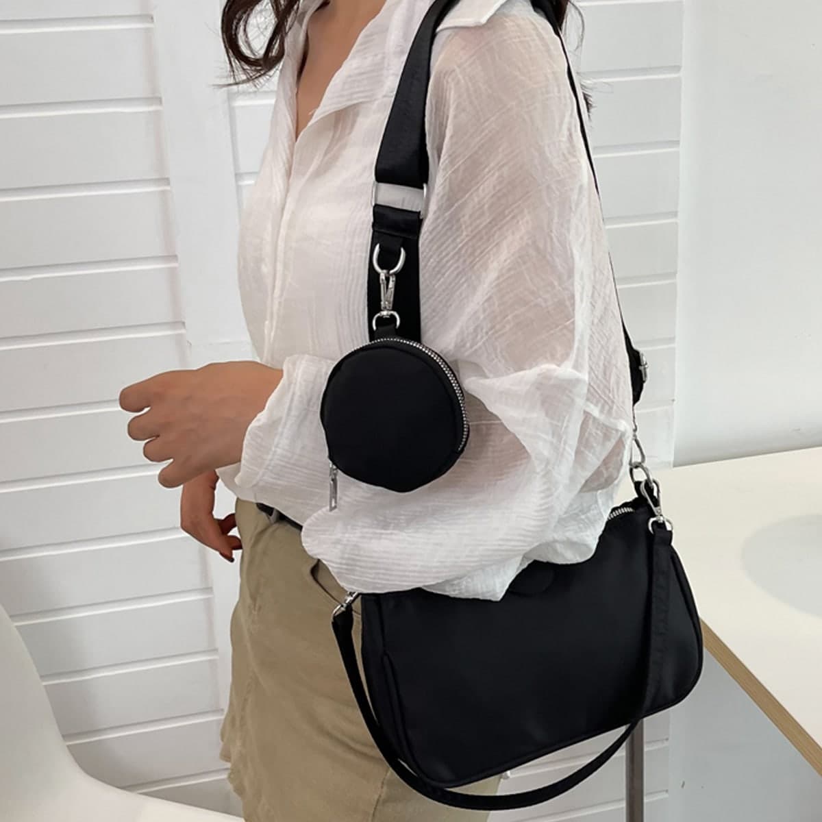 Sac carré minimaliste léger et décontracté avec porte-monnaie pour adolescentes, femmes, étudiantes, recrues et cols blancs, parfait pour le