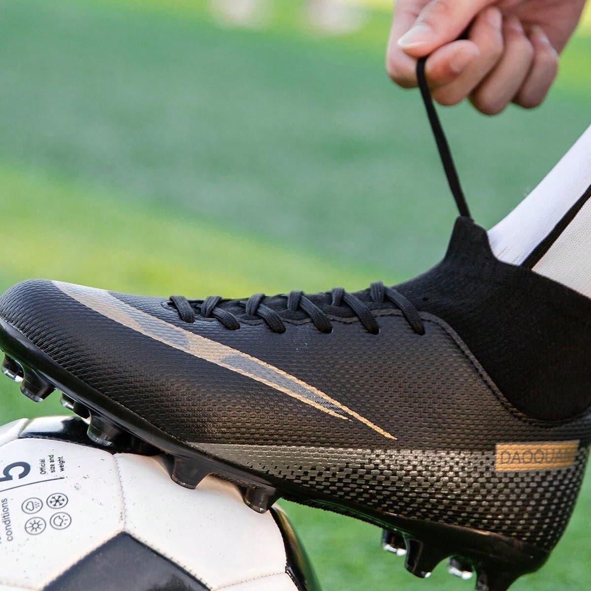 Nouvelles Chaussures De Football Pour Hommes Chaussures D'entraînement Pour Étudiants Femmes Chaussures De Sport À Crampons Pour Artificielle